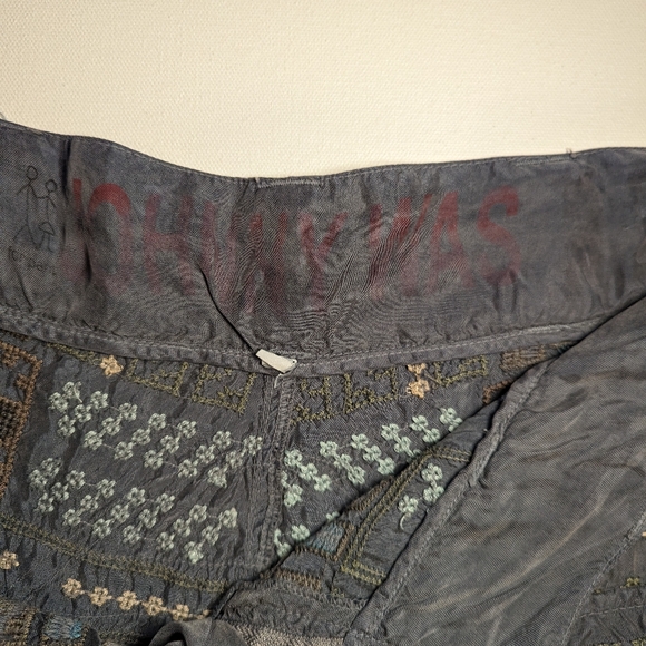 Johnny Was Embroidered Grey Cargo Pants Straight Leg size 8 - Picture 5 of 6